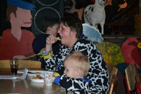 096020314boerenbruiloft13_14.jpg