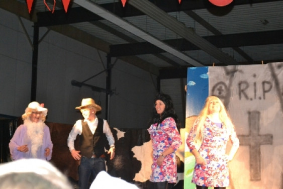 127020314boerenbruiloft13_14.jpg