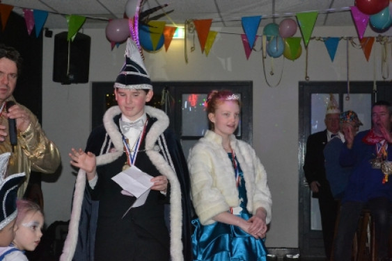 032040314slotbal13_14.jpg
