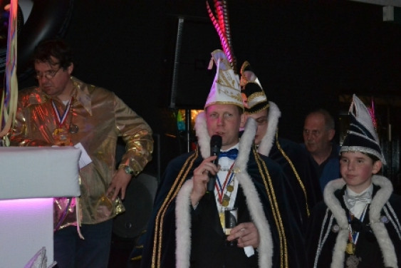 048040314slotbal13_14.jpg