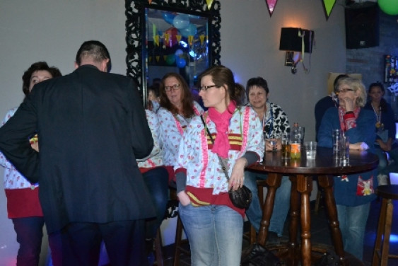 111040314slotbal13_14.jpg