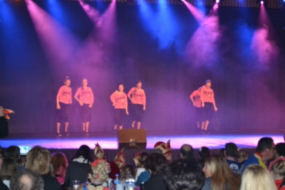 22120114dansmariekefest13_14.jpg