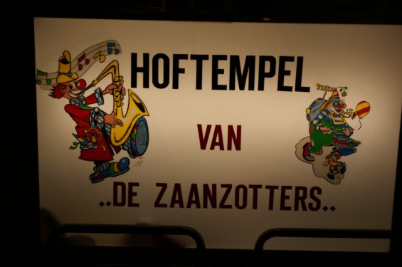 07060315zaanzotters14_15.jpg