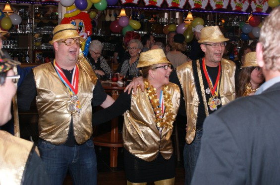 63060315zaanzotters14_15.jpg