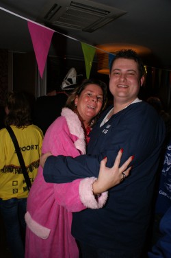 103070215carnaval14_15.jpg