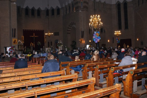 23070215kerkdienst14_15.jpg
