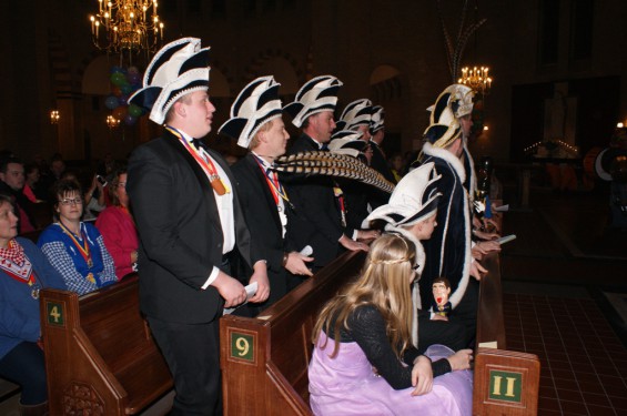 31070215kerkdienst14_15.jpg