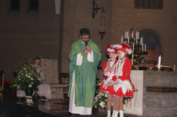 32070215kerkdienst14_15.jpg