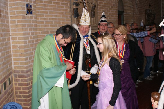 49070215kerkdienst14_15.jpg