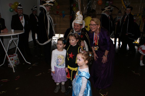 02470215kindervreugd14_15.jpg