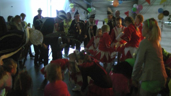 64070215kindervreugd14_15.jpg