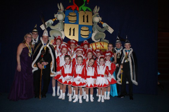 21110115dansmariekefest14_15.jpg