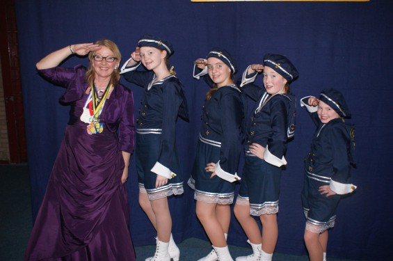 63110115dansmariekefest14_15.jpg