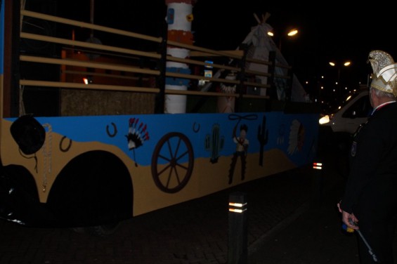 005130215sleuteloverdracht14_15.jpg