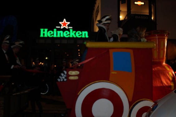 020130215sleuteloverdracht14_15.jpg
