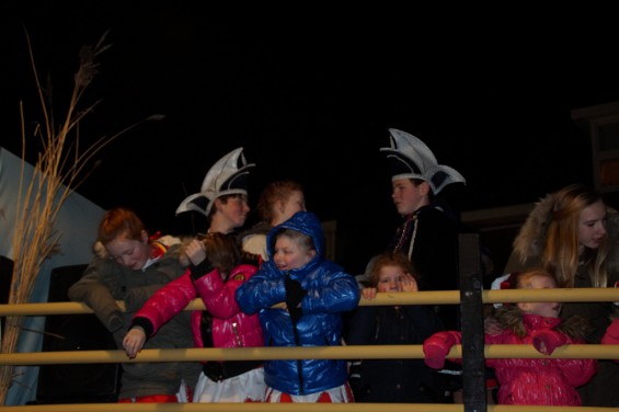 041130215sleuteloverdracht14_15.jpg
