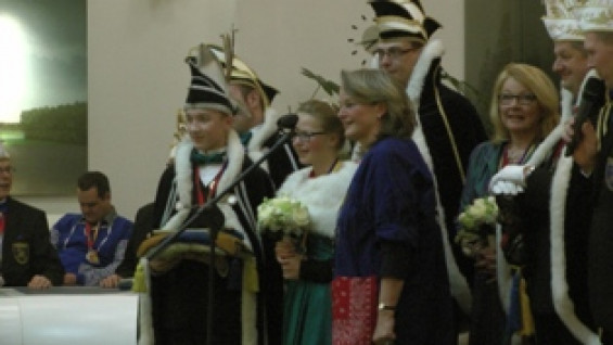 050130215gemeentehuissleutel14_15.jpg