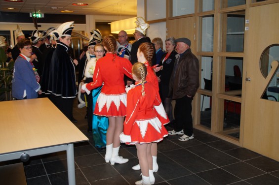060130215sleuteloverdracht14_15.jpg