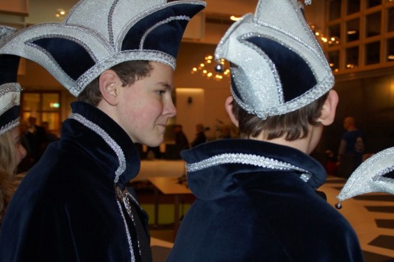 070130215sleuteloverdracht14_15.jpg