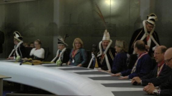 073130215gemeentehuissleutel14_15.jpg