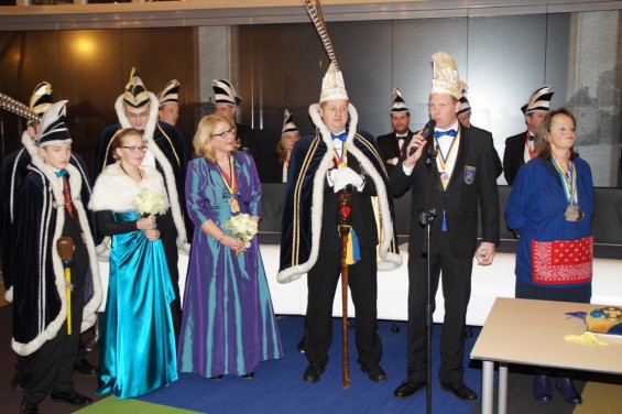 075130215sleuteloverdracht14_15.jpg