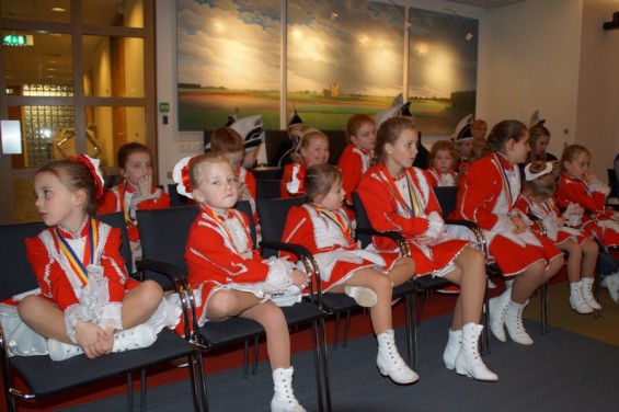 096130215sleuteloverdracht14_15.jpg