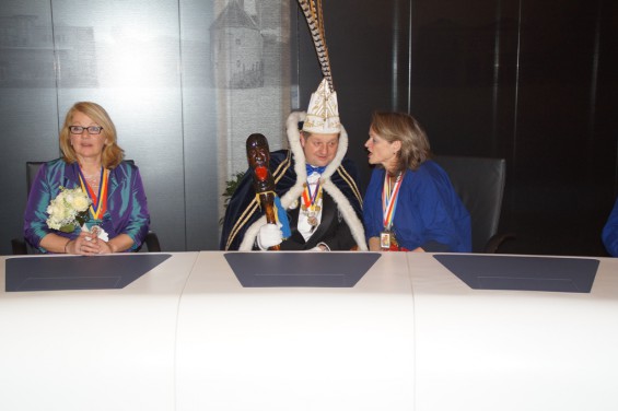 104130215sleuteloverdracht14_15.jpg