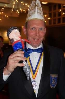 138130215sleuteloverdracht14_15.jpg