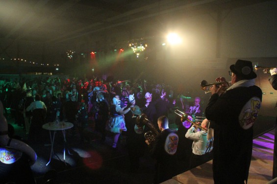 019230115prinsenbal14_15.jpg