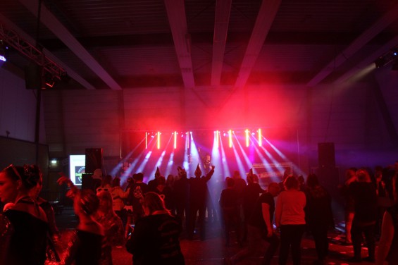 039230115prinsenbal14_15.jpg