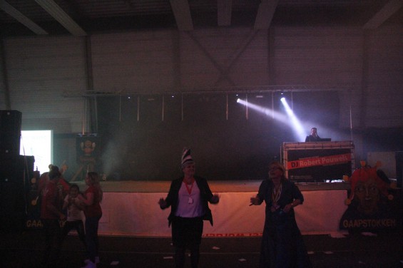 052230115prinsenbal14_15.jpg