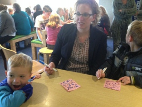 08291114sintbingomiddag14_15.jpg