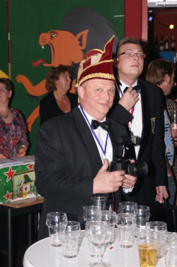70151115saksen_bekendmaking14_15.jpg