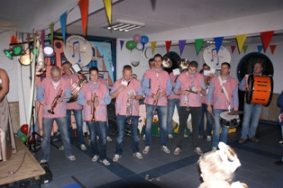 081114bekendmaking14_1513.jpg