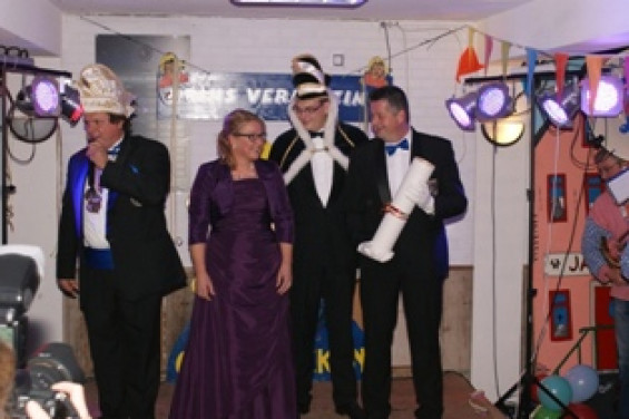 081114bekendmaking14_1587.jpg