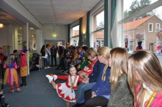 0502scholenbezoek113.jpg