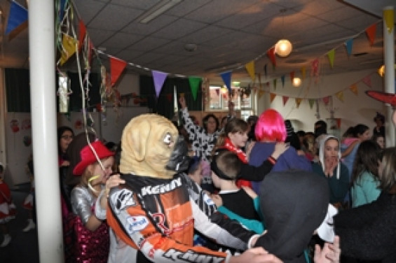 0502scholenbezoek86.jpg