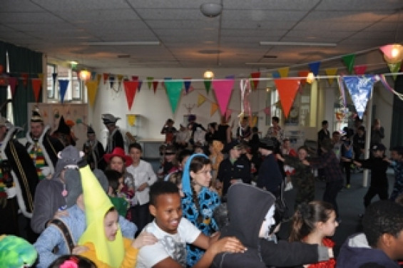 0502scholenbezoek92.jpg