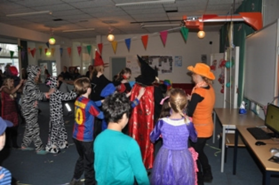 0502scholenbezoek94.jpg