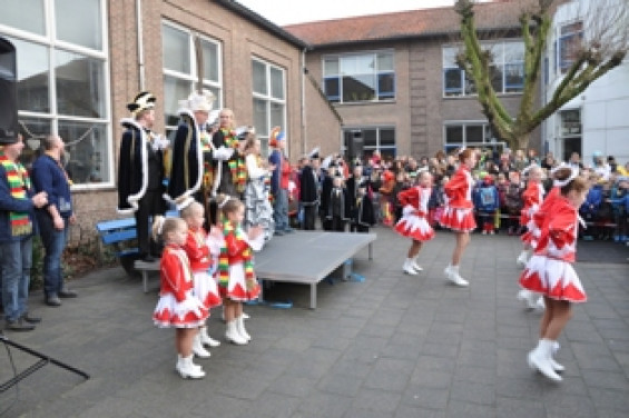 0502scholenbezoek43.jpg