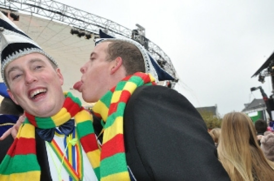 065_1111vasteloafend16.jpg