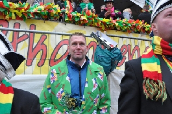 070_1111vasteloafend16.jpg