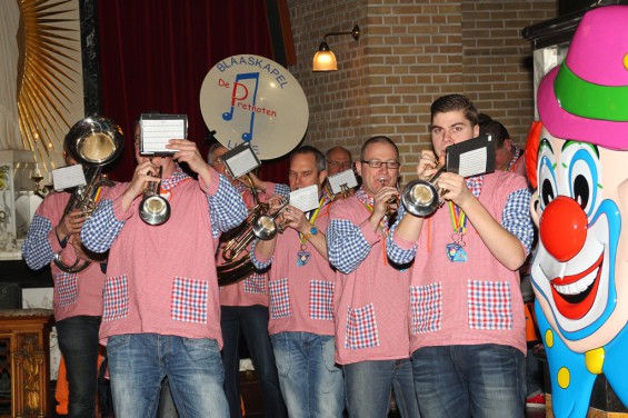 kerkdienst48.jpg