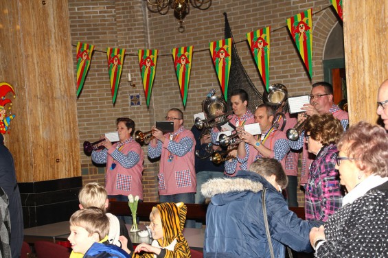 kerkdienst50.jpg