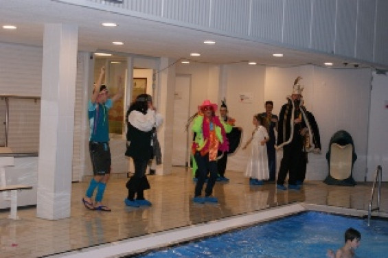 16_0303zwembad.jpg
