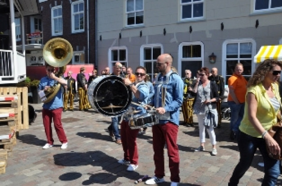 120506dweilenohvierkant17.jpg