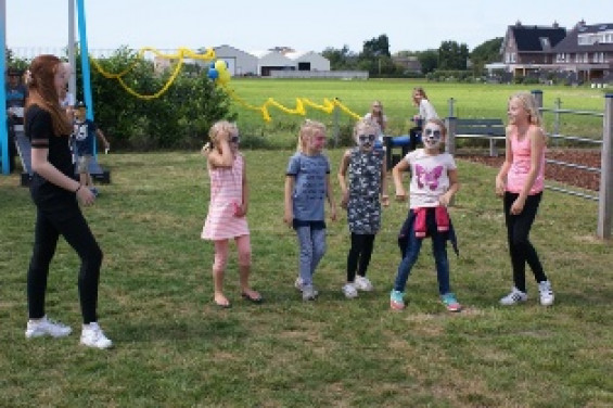 1271006opdracht17.jpg