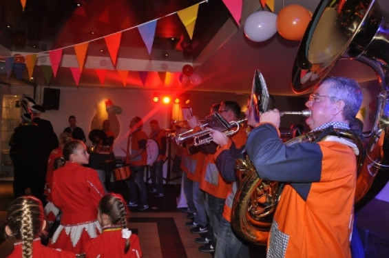 048_1211bekendmaking16.jpg