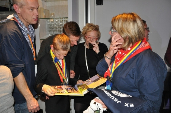 094_1211bekendmaking16.jpg