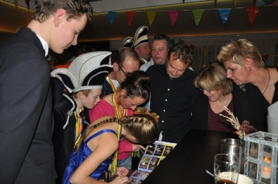 096_1211bekendmaking16.jpg